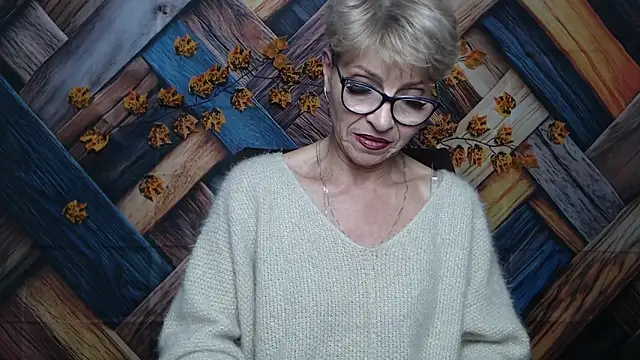 EllaBonito's cam snapshot