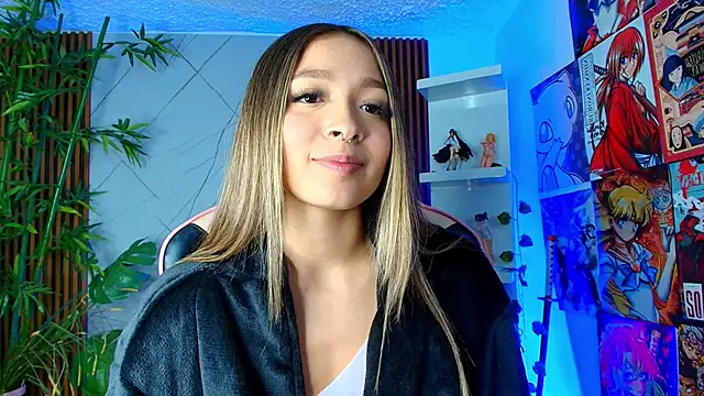 Victoria_Adams14's cam snapshot