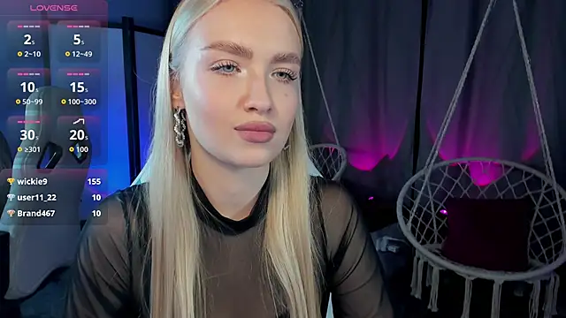 TessaGrays's cam snapshot