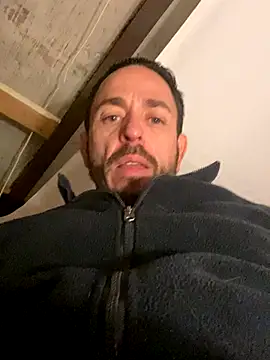 Gman143187 live sex cam