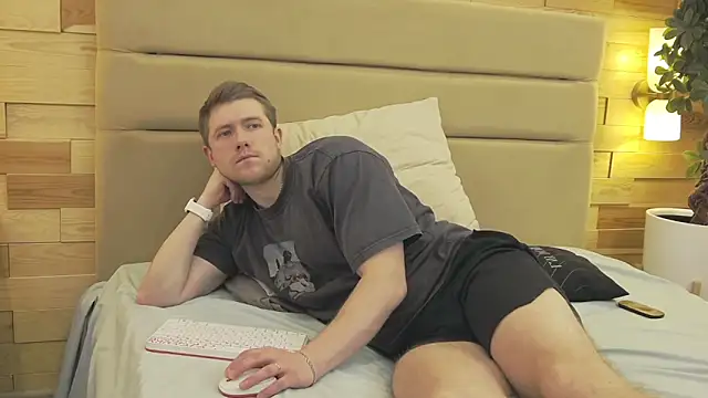 EthanPinkman's cam snapshot