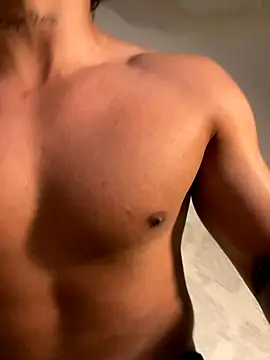 ThiagoBlaze's cam snapshot