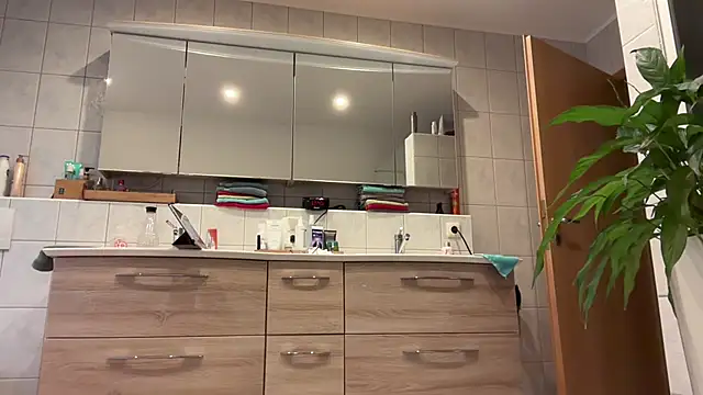 jogger1970's cam snapshot