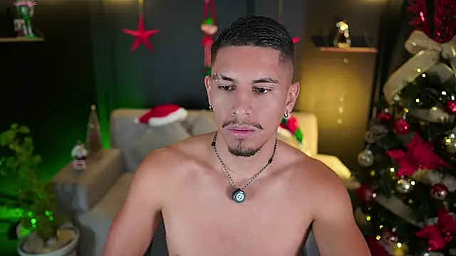 Aaronfox_x live sex cam