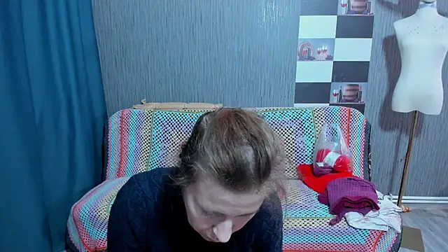 pa1e_pr1ncess's cam snapshot