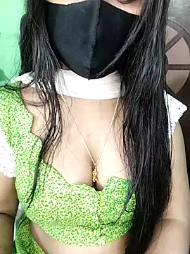 Idhika-Paul's cam snapshot