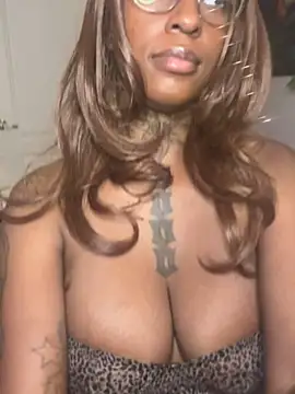 MistiSavannah's cam snapshot