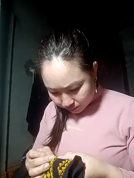 suki-lady's cam snapshot