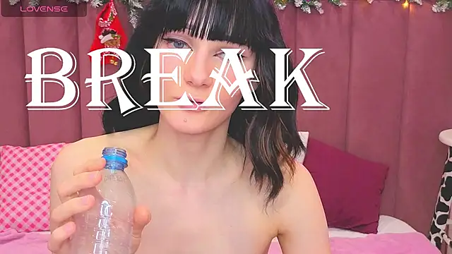 Lili_flowerr's cam snapshot