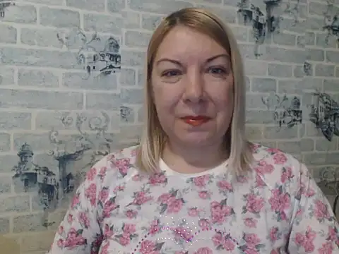 Lillia_Ray's cam snapshot