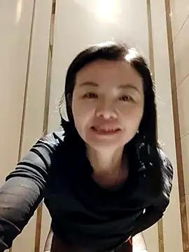 ialnuyoa_h's cam snapshot