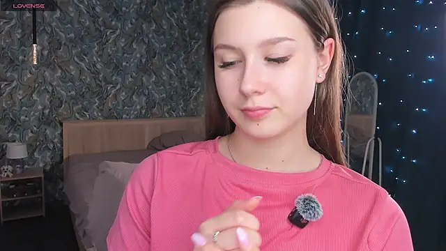 MondoNeko's cam snapshot