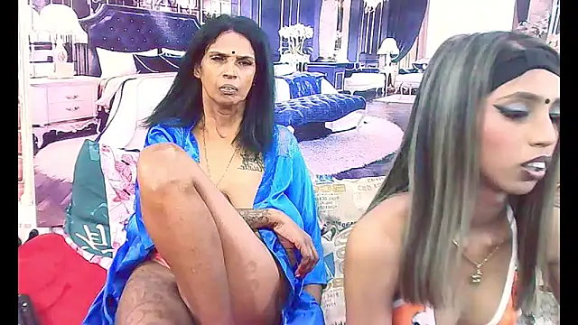 IndianVanya4u2u's cam snapshot