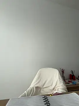 streetdoll's web cam