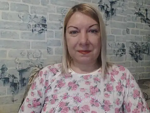 Lillia_Ray's cam snapshot