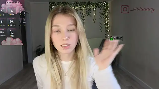 viviaaany's cam snapshot