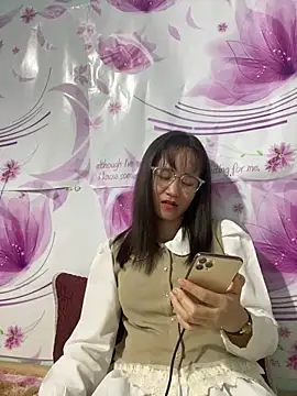 TranOanh999's cam snapshot