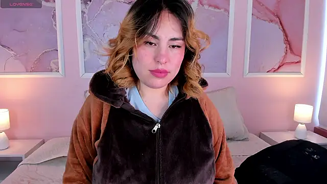 Kennya_Rodriguez's cam snapshot