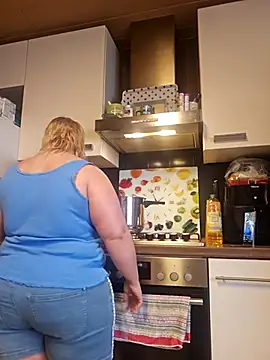 PussyKussy89's cam snapshot