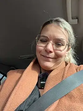 EmyLana's cam snapshot