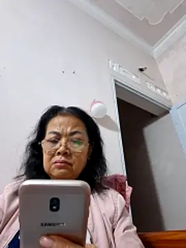 Hotestlove's cam snapshot