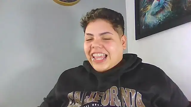 Hailey_Curvy's cam snapshot