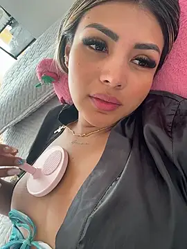 SALOOMEE__'s cam snapshot