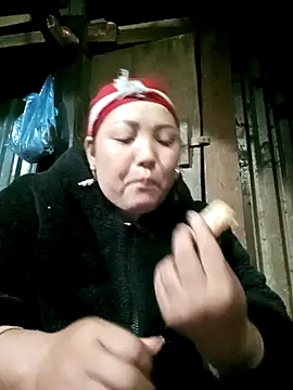 sary-hot2x's cam snapshot