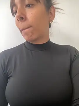 Katia_Santana1's cam snapshot