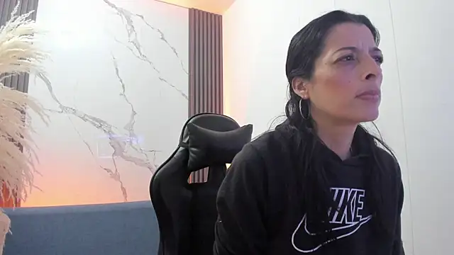 ShaunaDream's cam snapshot