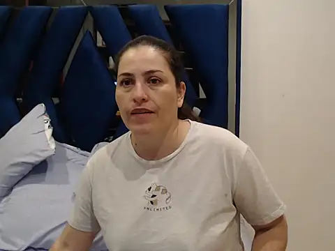 dayan_hanks's cam snapshot