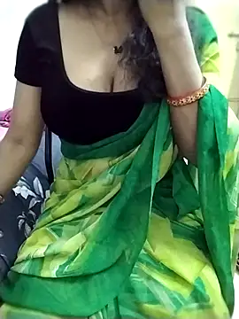 Miss_sruthi's cam snapshot