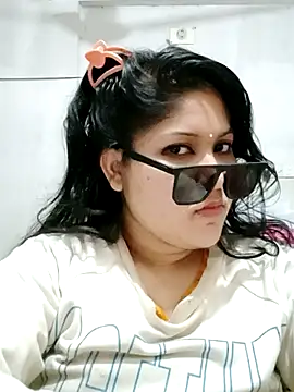 Nusrat-N's cam snapshot