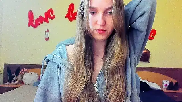 Nesie-Stoun's cam snapshot