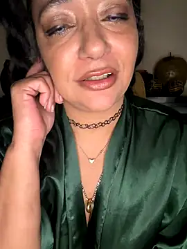 PichyPrettyPussy's cam snapshot