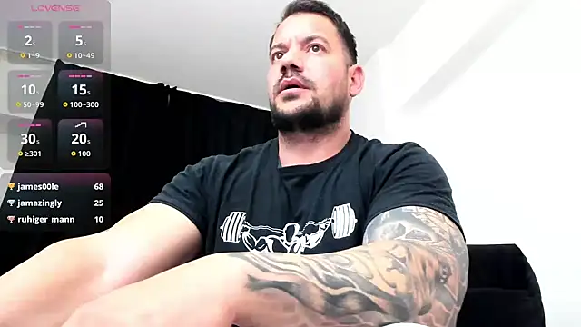 musclemonster31 live sex cam