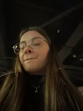 KristiRich's cam snapshot