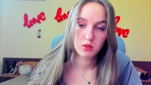 Nesie-Stoun's cam snapshot