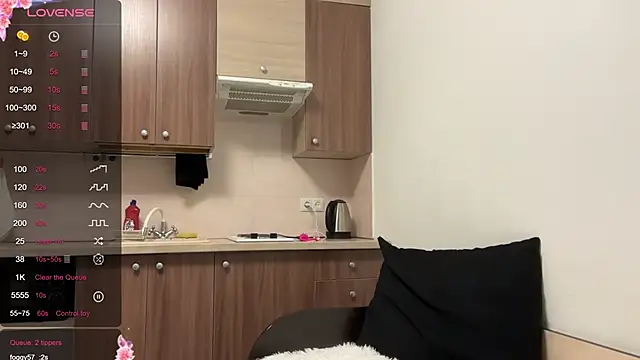 AidaGloshen's cam snapshot