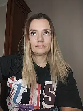 KrissSexi's cam snapshot