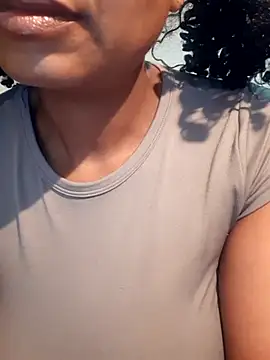 realsquirter's cam snapshot