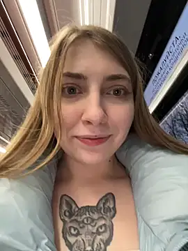 Sunny___Bunny live sex cam