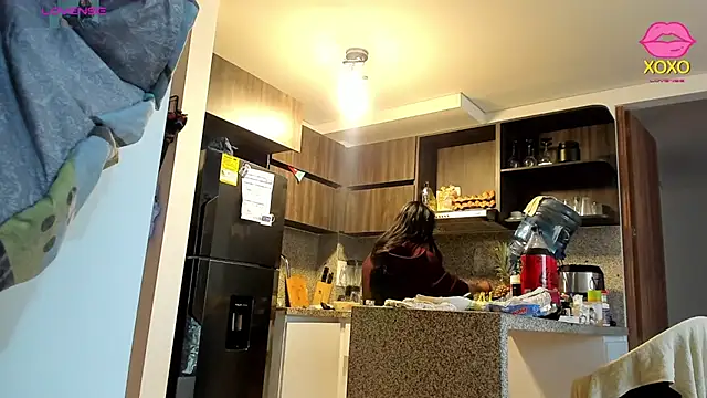 Bessie32's cam snapshot