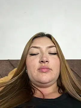 Sofia_Queen17's cam snapshot