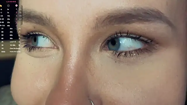 MaliaBourraine's cam snapshot