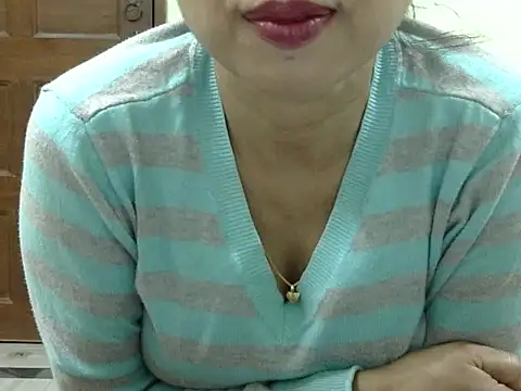 CHAMELI4747's cam snapshot