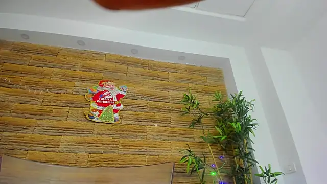 Cupcake_Izzy's cam snapshot