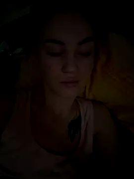 DreamGirl-777's cam snapshot