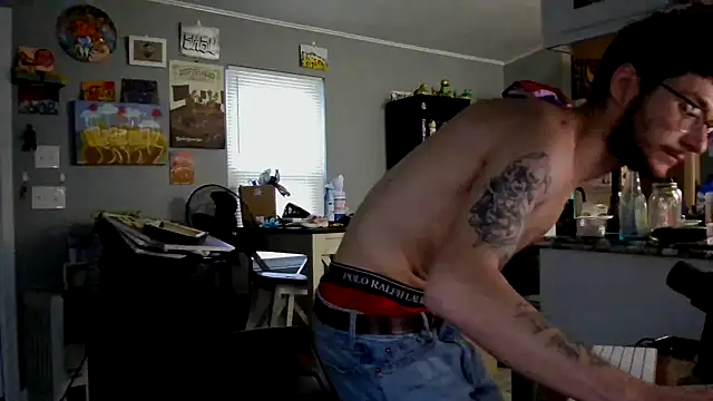 hungkubenski live sex cam