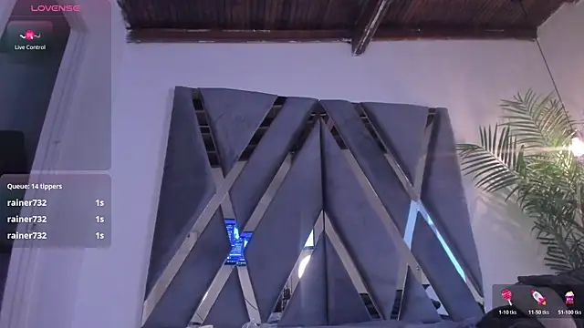 alessandra_wells's cam snapshot